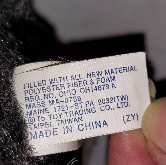 Stuffed dog - Picture 4 of 4